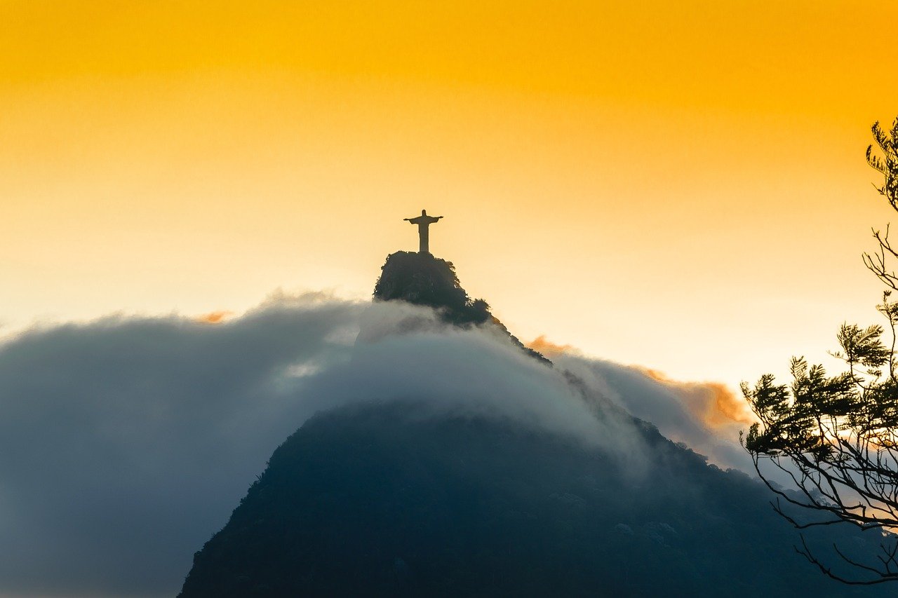 rio, rio de janeiro, south america, brazil, nature, christ statue, clouds, mountain, fog, statue